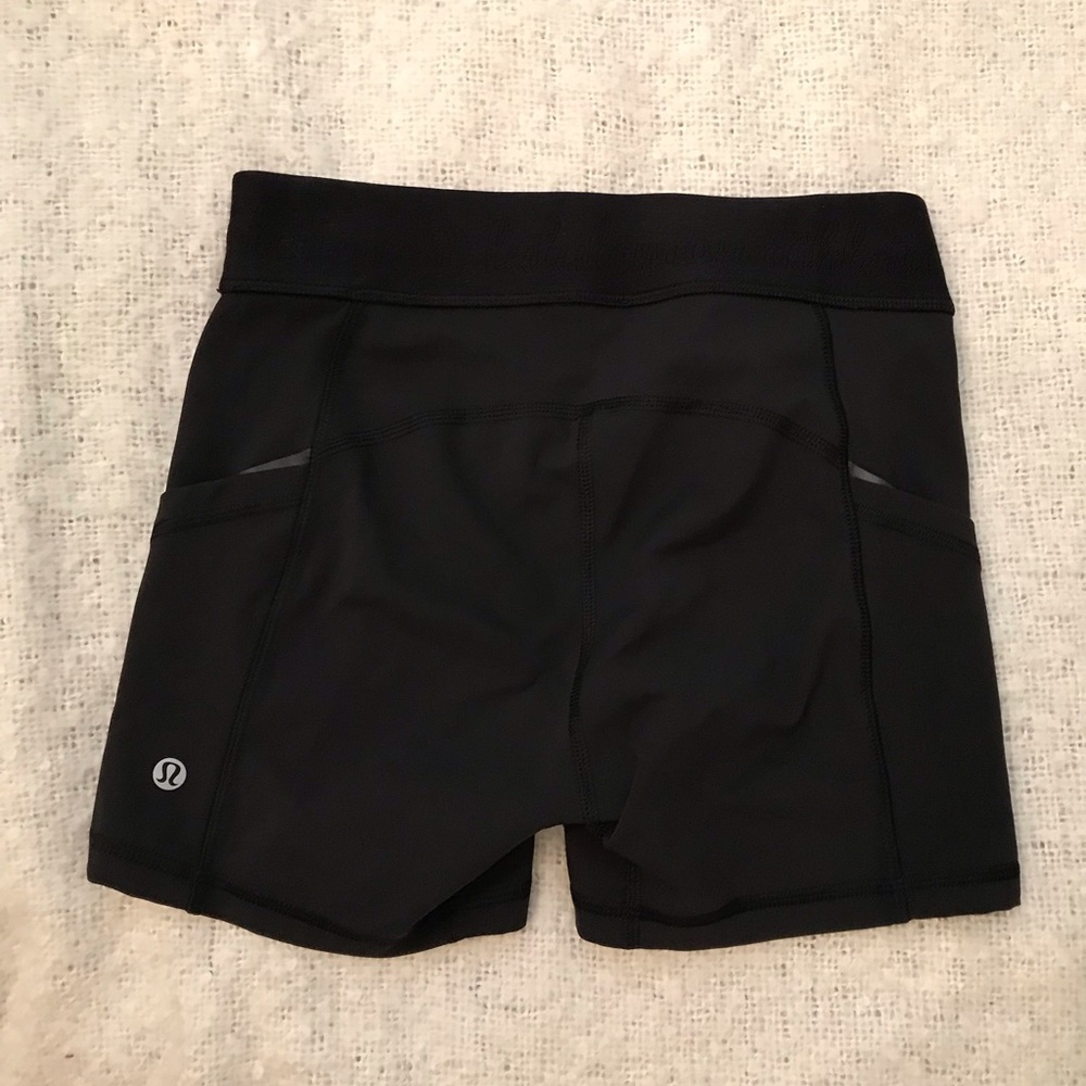 Lululemon spandex shorts